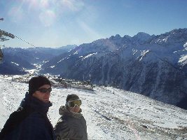 Start der Tauernabfahrt mit 4EUB Schareck und Blick ins Mölltal Richtung Lienzer Dolomiten. Im oberen Bereich tlw. schmal, steil und steinig.