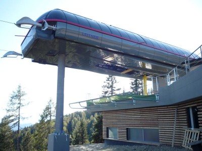 Bergstation von unten