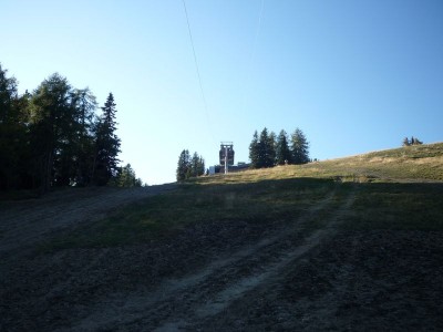 An der Bergstation sind keine weiteren Erdarbeiten, da kann eigentlich schon Schnee fallen