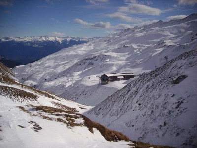 im unteren bereich ein paar schneearme passagen...