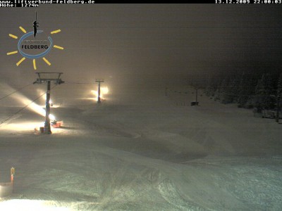 Schneekanonen an der Talstation am Seebuck