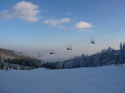 Nachmittags bildete sich über den Niederungen Nebel, der bis Mönichkirchen aufstieg.