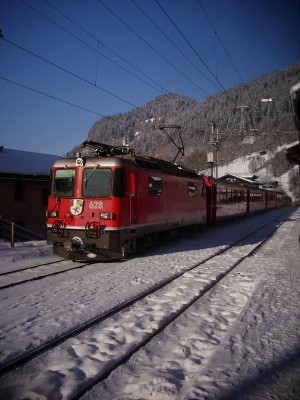 die rhätische bahn bringt mich...nein, noch nicht nach hause. fortsetzung folgt!