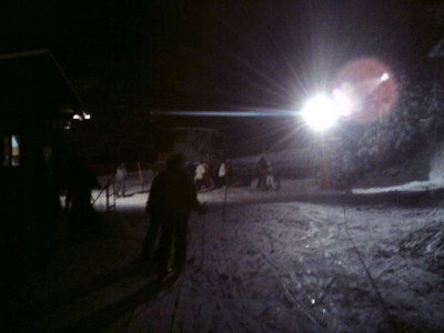Talstation des Panoraalift. Am Märchenwiesenlift war die Schlange wesentlich länger