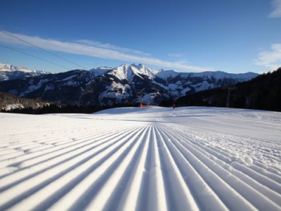 Perfekte Pisten am Morgen