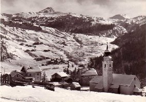 Blick_auf_Corvara_1963.JPG