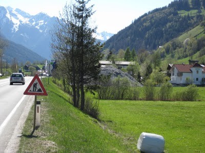 Sandhügel für Parkplatz