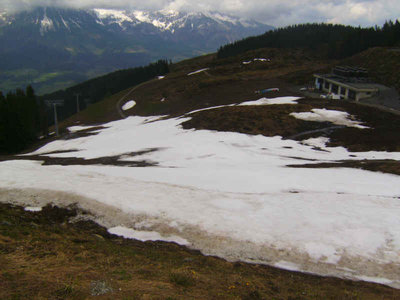 sowie auch an der Tanzbodenbahn