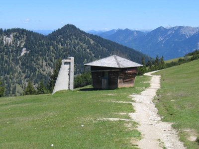 Reste der Talstation vom Gipfellift. Der komplette Rückbau erfolgt dann im Sommer.