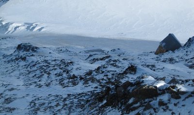 Blick auf die Nordwand. Steile Sache und toller "Ausblick"