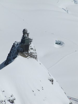 Die Sphinx mal von oben. Kein Wunder gibt es das Projekt "Top of- Top of Europe"
