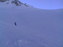 Abfahrt von der Aiguille Rouge über den Gletscher, super Piste