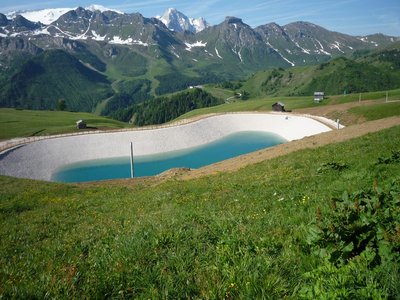Speicherteich unterhalb der Ütia Bec de Roces (Kaiserhütte)