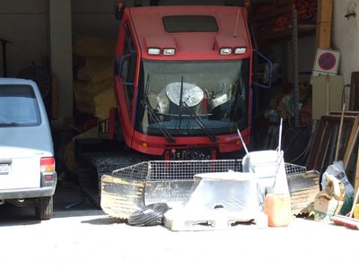 Pistenraupe in der Werkstatt