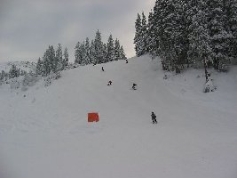 Der neue Streckenabschnitt an der Angertalabfahrt, die den kurzen Waldweg ersetzt