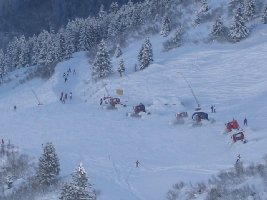 Auch tagsüber wurde zum Teil fleißig planiert