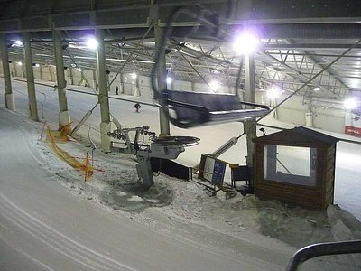 Dieser führt am nicht hergerichteten Einstieg des Tellerliftes beim Funpark vorbei,...
