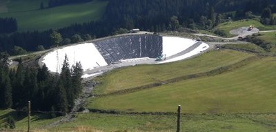 Ich kenn mich in der Wildschönau nicht so aus, aber der sieht schon neu aus...?