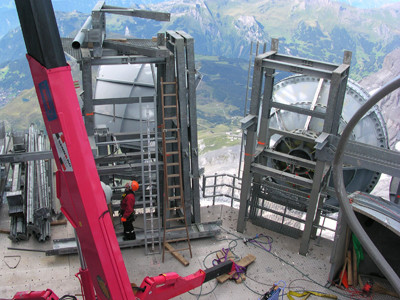 Abbrucharbeiten auf dem Jungfrau Ostgrat