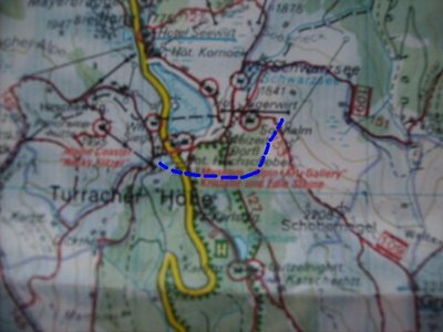 Schiweg über B95 1.JPG