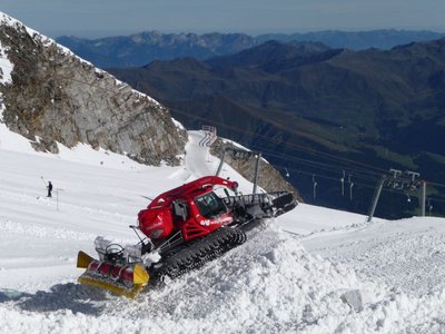 Olperer - Bully im Funpark.JPG