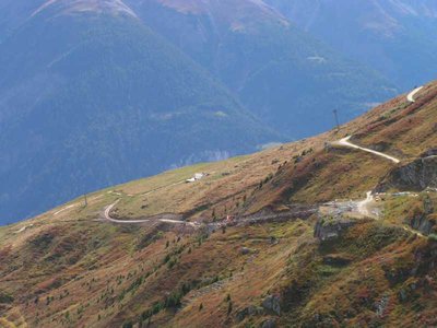 Verbindungsstück zwischen der neuen Piste östlich des 6ers zurück zur Heimatt.
