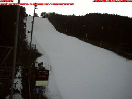 Weiter unten im Tal hingegen noch halbwegs akzeptable Piste, aber auch mehr nicht so toll wie sie aussieht.