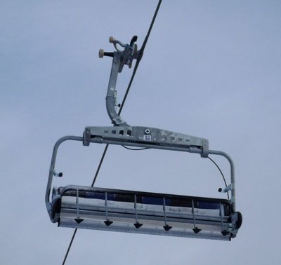 Hier fehlen noch die "Fußstützen"