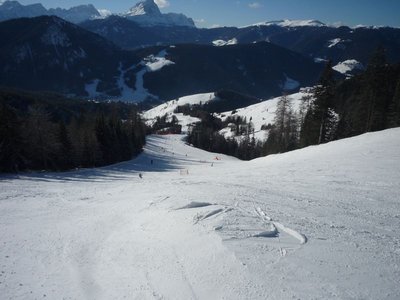 Breitere Col Toron Piste von oben