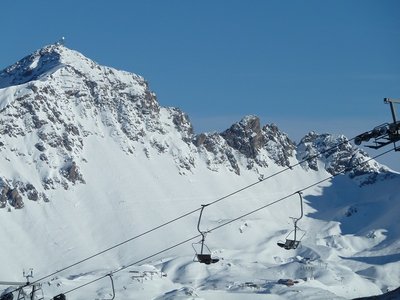 Na.... wie viele Lifte sind im Bild zu sehen?