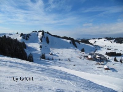 Die Alpenarena: Schmittlift, Hennenmoosbahn &amp; Pfangerlift