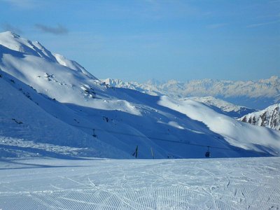 sa 19., parsenn: fernsicht aufs finsteraarhorn