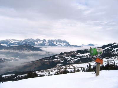 Allgemein ist die Schneelage für Hochwinter sehr trist. Es sieht eher nach Saisonende im April aus!