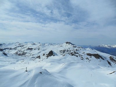 zunehmende bewölkung bei betriebsschluss.