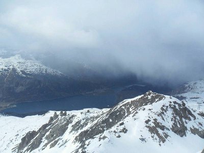 aufeinanderprallen der elemente ;-)