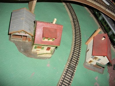 neue häuser in gerhardswil.JPG