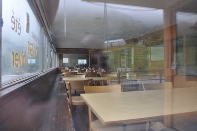 Tische sind in der Talstation eingedeckt!