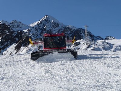 Am Ende der Abfahrt Nr. 25 zum Gletschersee/Mittelbergbahn