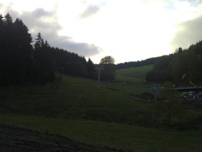 Hier die Stüzen des BTX und Talstation