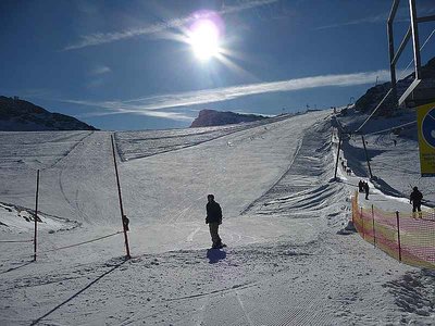 Schlepplift Schladminger Gletscher mit Piste.
