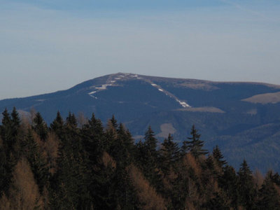 Ganzebenabfahrt links, Almabfahrt rechts