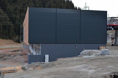 Westseite der Station