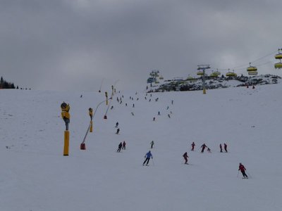 Mitterhausabfahrt nur ca. 1/6 der Breite geöffnet