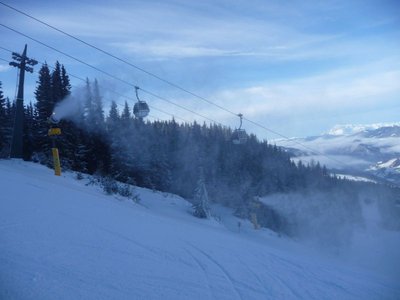 3 FIS-Abfahrt "oben", des donnern die Kanonen