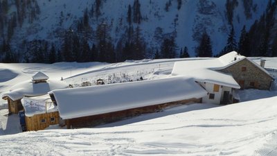 Lawensabfahrt skipavillon