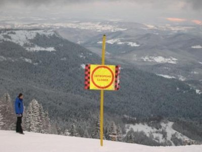 Um kurz vor 16:00 h wurden die Pisten geschlossen und es wurde von der Security überwacht