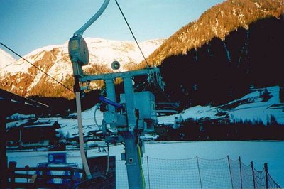 Osterferienarbeit 2000 Dorferfelderlift  BERGBAHNEN KALS 19.jpg