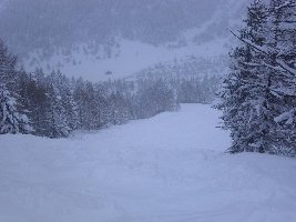 Hier die Rennstrecke, die von der Bergstation Hocheck anfängt..Auf dem Bild ist das Hauptstück. Gespurt wirklich eine schöne Abfahrt.