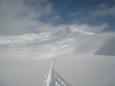 Madrisa (Mi.) - Variante Chuecandala (leider Skilift Madrisa noch geschlossen, daher Einstieg durch Querung vom Schafhüttli)