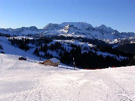 Am zweiten Tag haben wir uns entschlossen die Sella Ronda orange zu machen. Toller Blick vom Piz La Ila in Richtung Porta Vescovo und Marmolada.